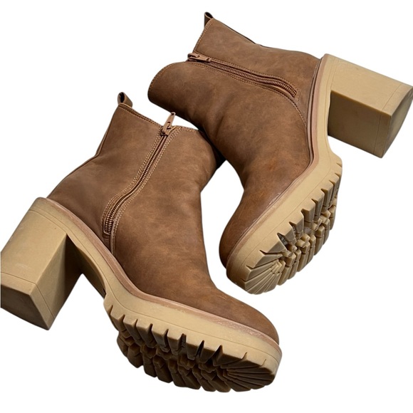 DV by Dolce Vita Jetta Brown Chunky Heel Ankle Boots with Side Zip Women’s 8.5 - Picture 11 of 16